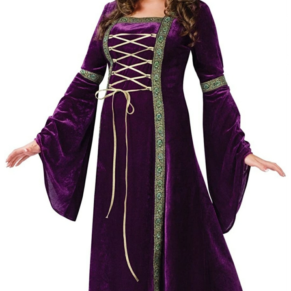 Plus Size Renaissance Costume/Cosplay Gown